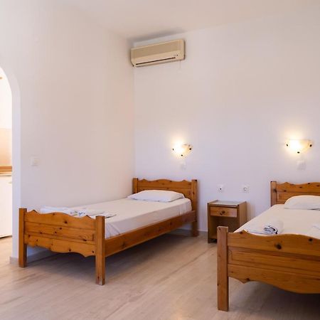 Athineos Apartment'S ดัสเซีย ภายนอก รูปภาพ