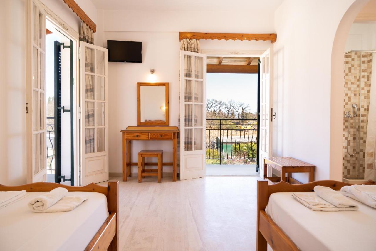 Athineos Apartment'S ดัสเซีย ภายนอก รูปภาพ